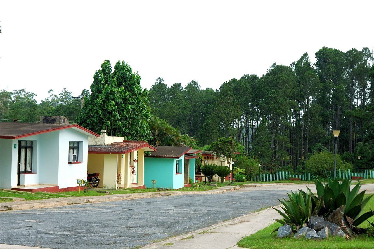 Villa Caburni Trinidad Exterior photo